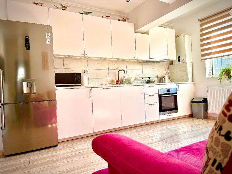Apartament modern 2 camere | parcare | Str. Biruintei