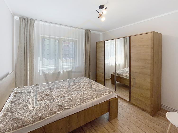 Apartament cu 3 camere, decomandat, 65 mp, situat in zona Big Manastur