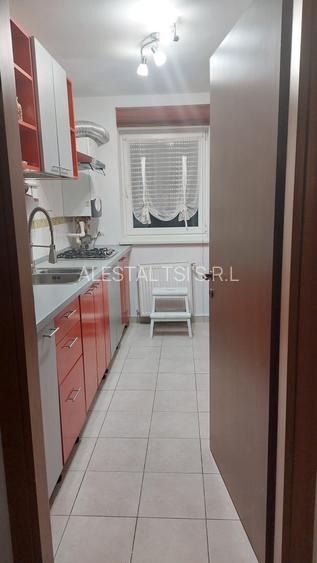 doua camere cu centrala si parcare Confort Park Rin Grand