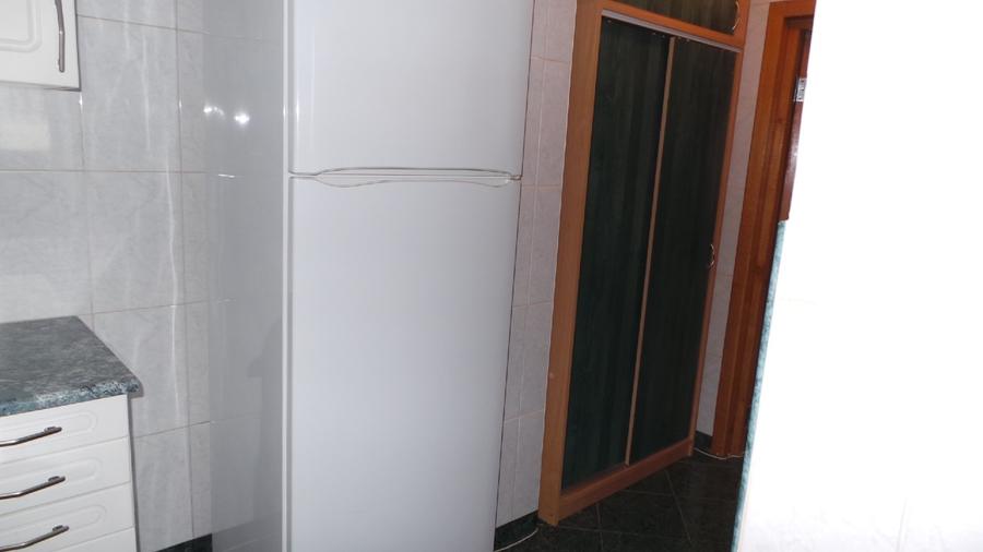 Vanzare garsoniera spatioasa, renovata, mobilata, complet dotata. Proprietar