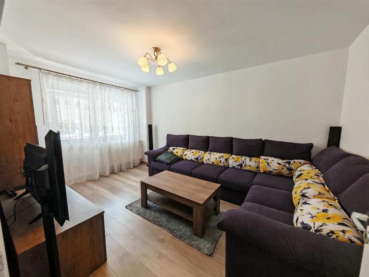 Inchiriem Apartament 2 Camere, Mobilat, Decomandat, Racadau