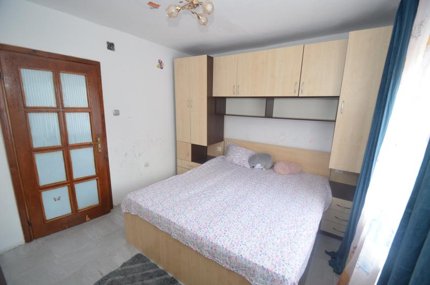 Apartament 3 camere cu centrala