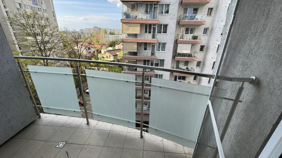 Edenia - Titan | 4 Camere | 3 Bai | 2 Balcoane | Centrala Proprie |
