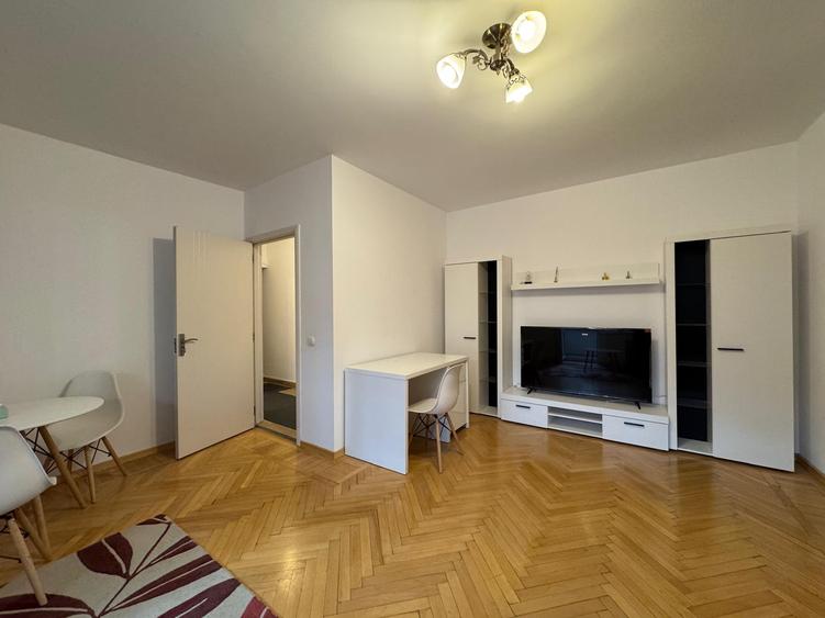 Apartament Chic 2 Camere - Piața Romană, Ultracentral!