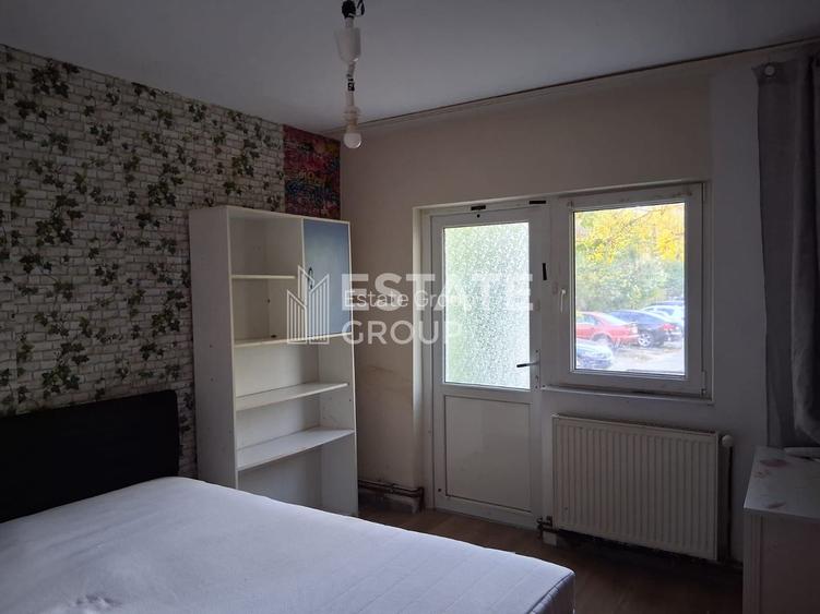Apartament 3 camere, decomandat, Lipovei