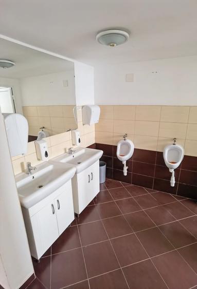 Spatii birouri/servicii