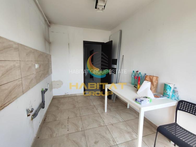 Apartament 3 Camere Decomandat Str Postalionului Sector 4 - 10