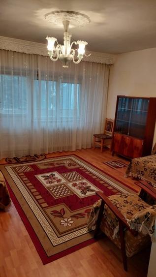 Proprietar – Vând garsonieră confort 1 decomandată, 40,5 mp, Orizont – Bacău