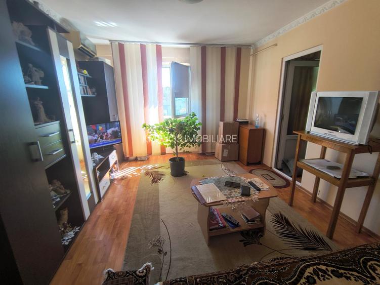 EXCLUSIV CASA DE CULTURA 3 CAMERE 52 MP PRET 89.900 EURO - 2