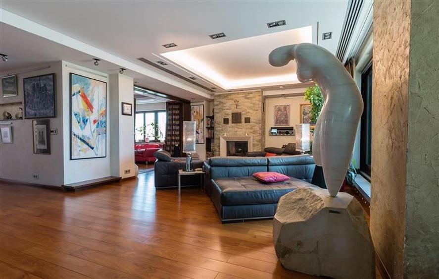 Penthouse spectaculos cu vedere catre parc