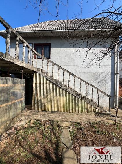 Casa de vanzare in Alba Iulia -2100 mp teren