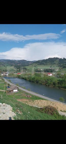 Teren intravilan în Dorna Arini, 1.25 ha, bonus 20 ari teren extravilan pădure
