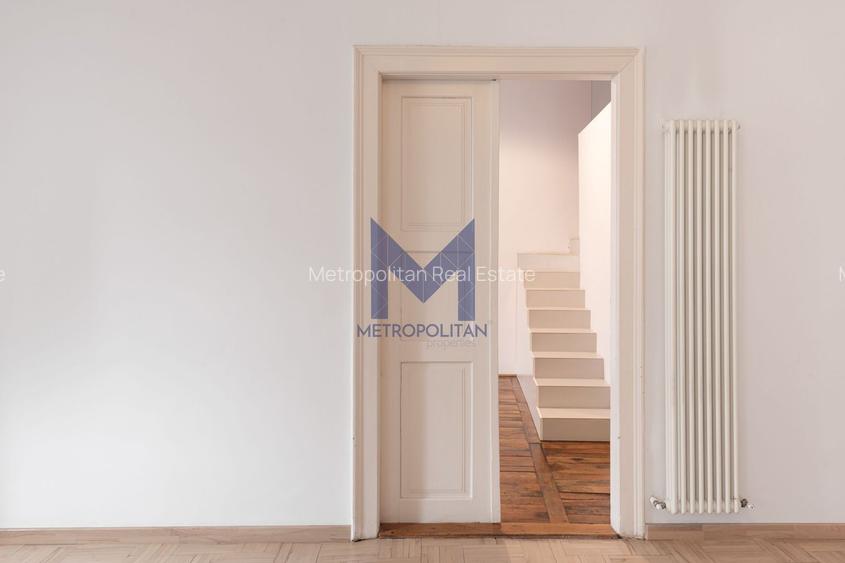 Apartament-galerie la kilometrul zero | 2 camere + mezanin, 2 băi - 6