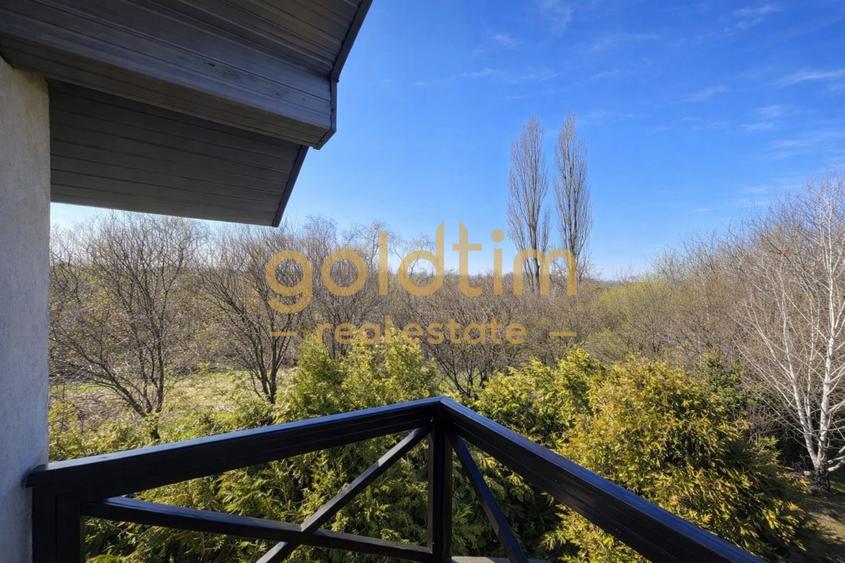 SUPERB/ VILA INDIVIDUALA/ GARAJ/ GRADINA MATURA
