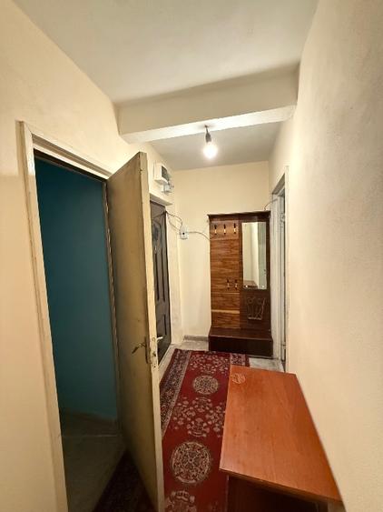 Apartament 3 camere, 68 mp - Zona Centrală, Târgu-Jiu (Parter)