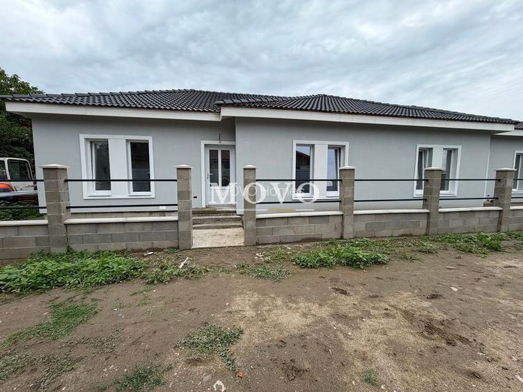 Duplex in Utvin | 3 camere | Toate utilitatile | Curte | Asfalt |
