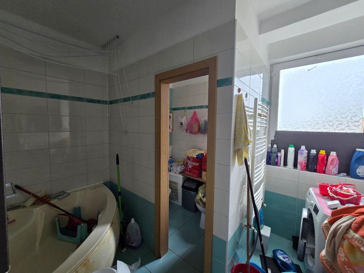 Apartament 3 camere, 2 bai, Dumbravita, Mobilat si Utilat, Loc de parcare in CF