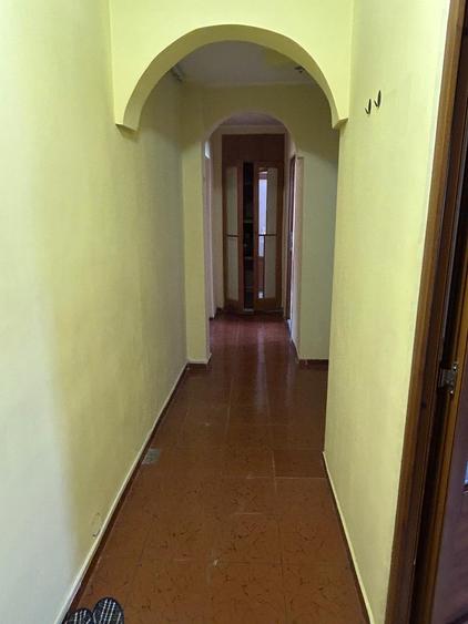 3 CAMERE etaj 2 - CASA DE CULTURA