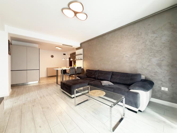 Mamaia-Sat-Apartament cu 2 camere mobilat utilat, termen lung.