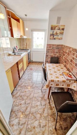 Zona Linistita
