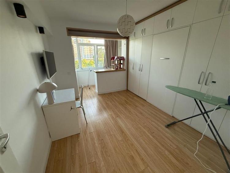 Apartament 4 camere Tatarasi