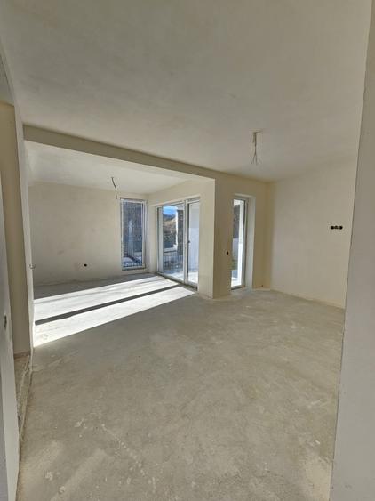 Duplex de vanzare ,136 mp, Tautiului
