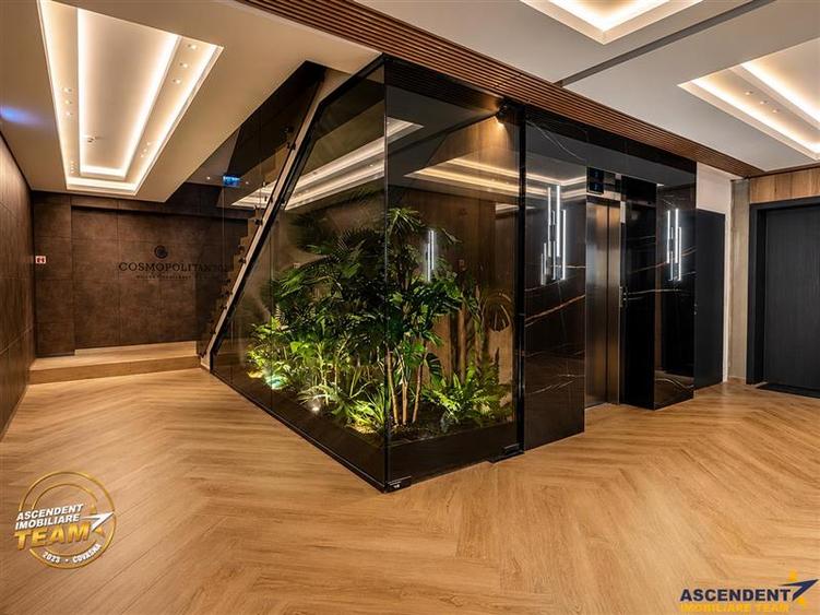 Deasupra Brasovului, penthouse spectaculos,420 mp, rooftop privat, panorama oras