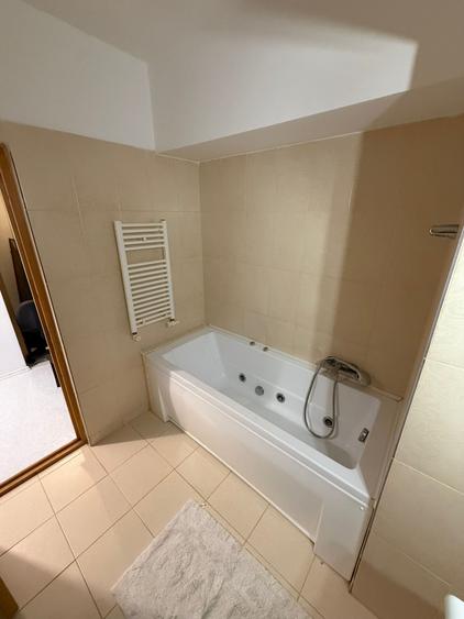 Apartament 2 Camere Aleea Calnau Centrala Proprie Loc Parcare