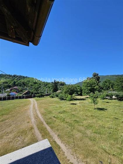 PROPRIETATE EXCEPTIONALA ,TEREN 33.161 MP + RESIDENTA P+1+M - 38