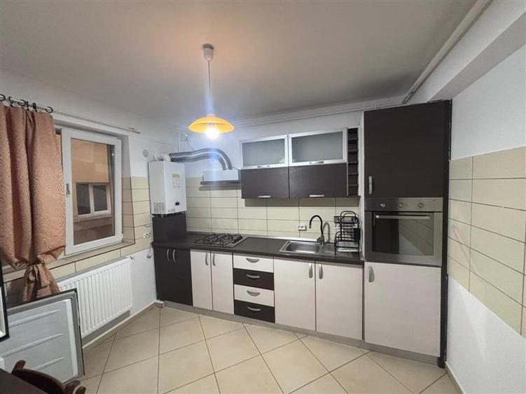 Berceni-Aparatorii Patriei Apartament 3 camere, Spatios- Luminos