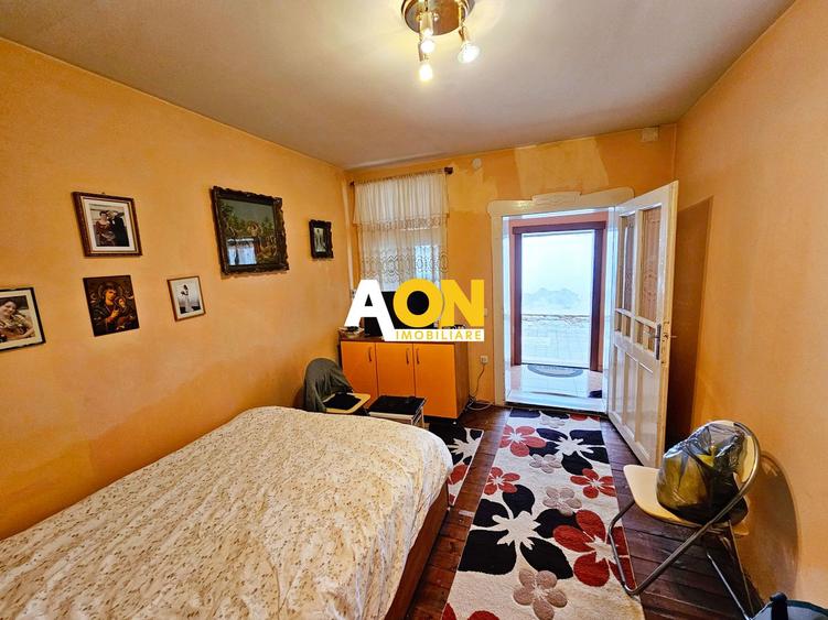 Casa 3 camere, 2 bai, mobilata, utilata, 645 mp teren, zona Lipoveni