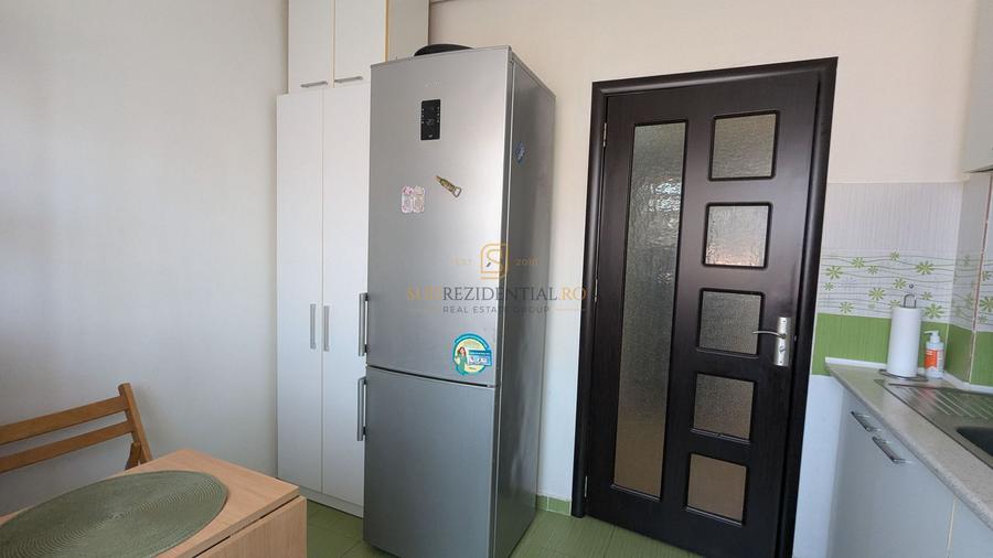 Apartament 2 camere, decomandat, loc de parcare, Drumul Fermei