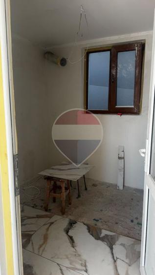 Spațiu Comercial de Închiriat | Burdujeni, Suceava | 150 mp