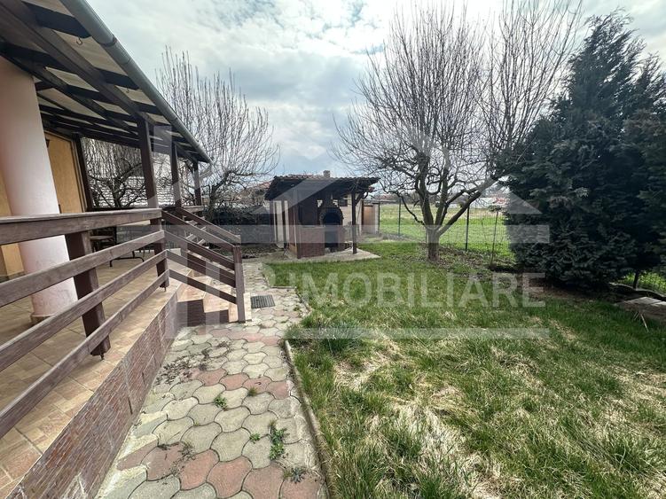 Casă de vânzare, 620mp teren, 208 utili, Zona Sântana de Mureș