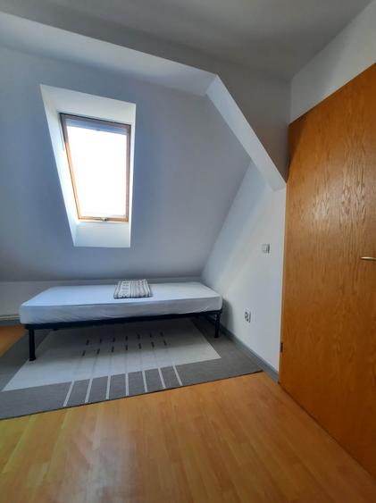 Apartament 3 camere, spatios, strada Rahovei