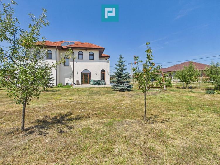 Pensiune Oșorhei | 300 mp | Teren 1.927 mp