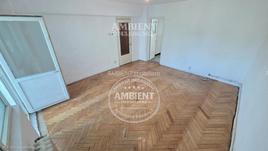Apartament cu 2 camere, etaj 2, VASLUI - zona TRAIAN; - 2
