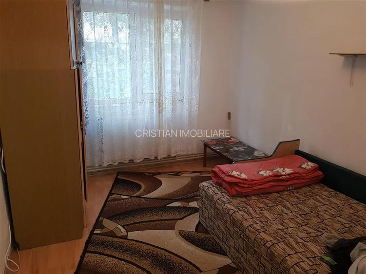 2 camere, parter cu balcon, Hipodrom - Microhala - 3