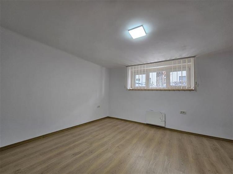 Spatiu birouri zona 13 Decembrie