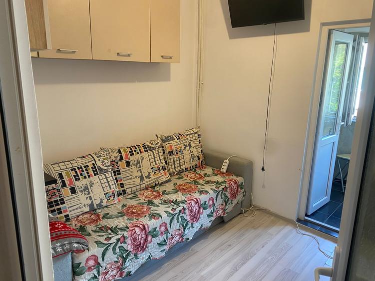 Garsoniera in bloc de apartamente