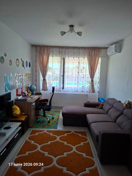Apartament de vânzare mobilat, utilat  - 2