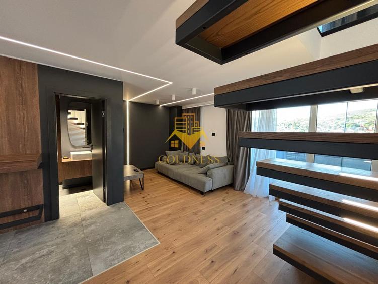 Penthouse mobilat lux, parcare, AC, bloc nou, Semicentral, zona Horea