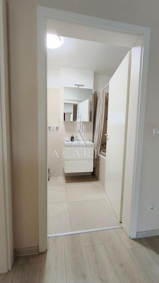 Apartament modern 2 camere, parcare proprie, zona Soarelui