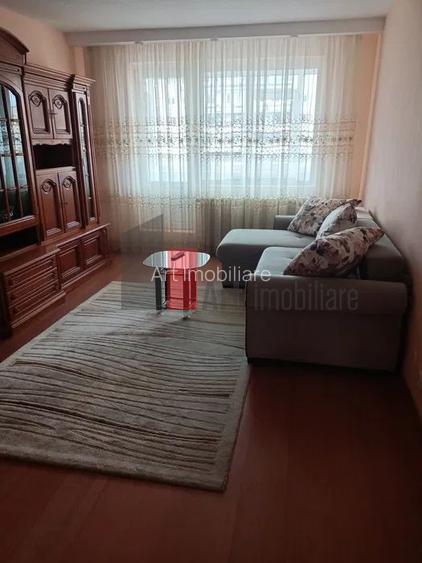 Vanzare apartament 3 camere Gorjului - 2