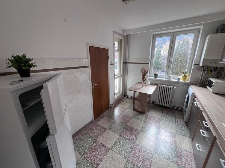 Apartament  4 camere la bloc  – lângă AFI Brașov