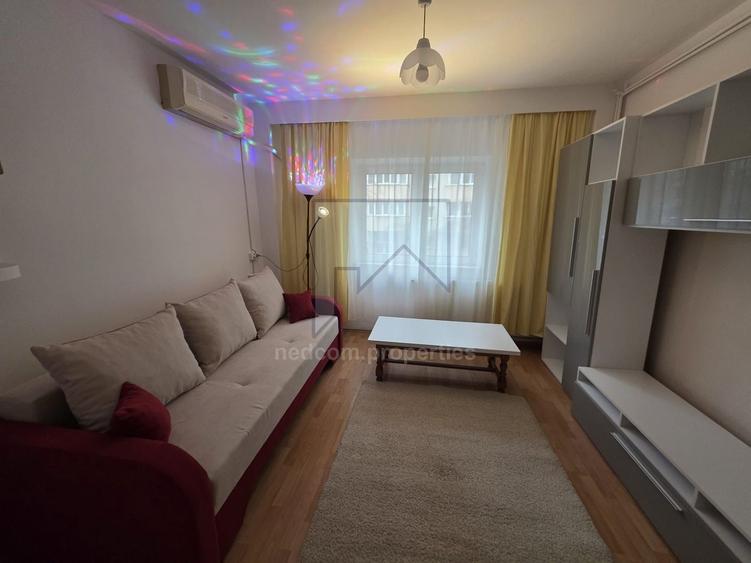 Inchiriere apartament 3 camere Nerva Traian -