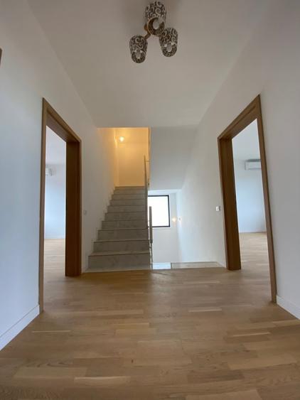 Otopeni, Mcdonalds, vanzare vile unifamiliale, P+1+M, 260 mp utili,