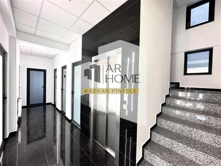 Spatii birouri de lux, de la 23 mp, zona ultracentrala, Ploiesti