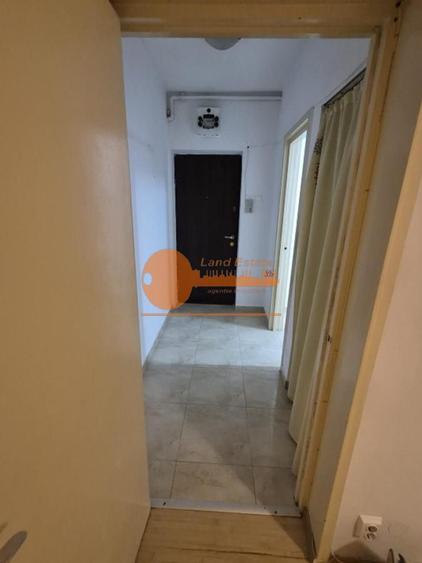 Apartament cu 2 camere in zona Apuslui - Bloc Reabilitat
