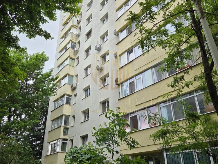 Soseaua Pantelimon Liceul Lucian Blaga 2 cam 40 mp 66000eur